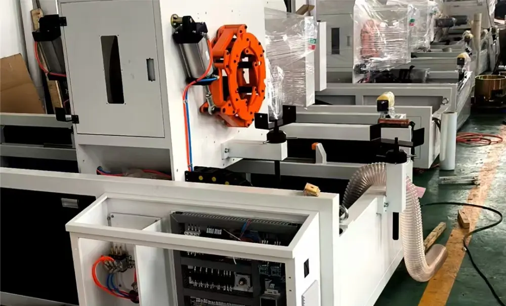 Brass 6×12 Brush Holders Used for Electrical Equipment Yueqing Yiwan Hardware Co.,Ltd Carbon Brush for Electrical Equipment 1 Brass 6×12 Brush Holders Used for Electrical Equipment