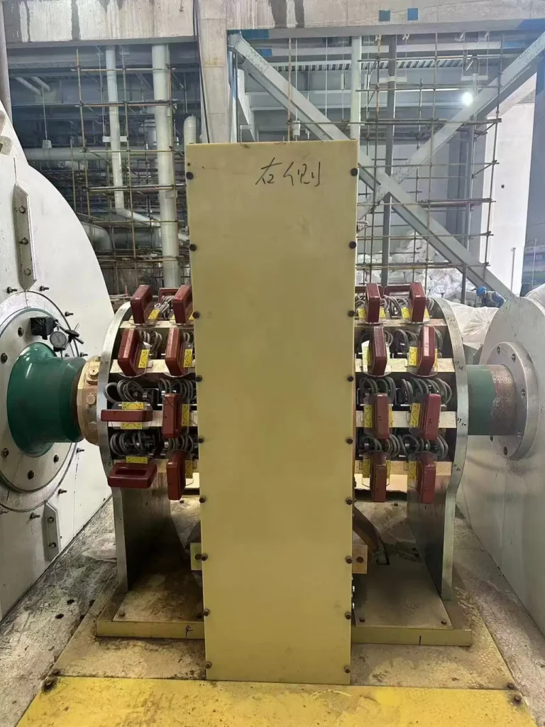 66w kw Carbon Brush 634 25.4×38.1×102 Carbon Brush Holder Assembly Used In 66w kw Generator