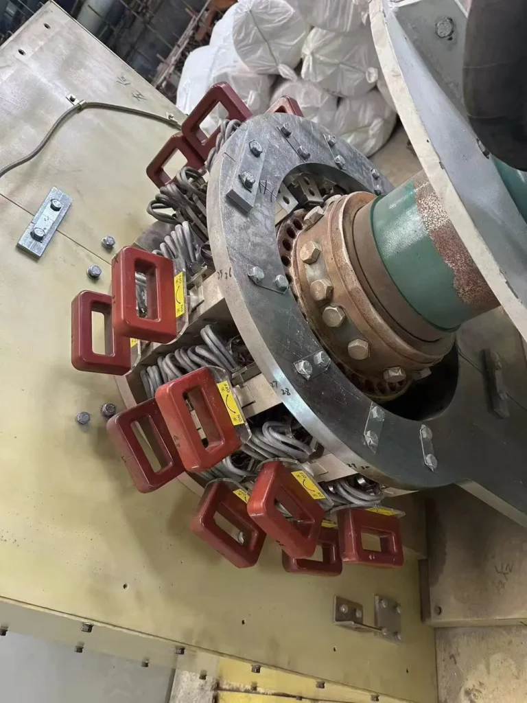 66w kw Carbon Brush Holder 634 25.4×38.1×102 Carbon Brush Holder Assembly Used In 66w kw Generator